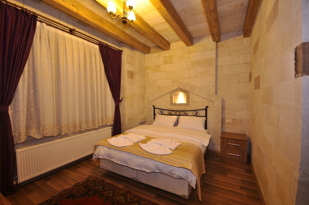 Cappadocia Stone Palace Göreme Kültér fotó